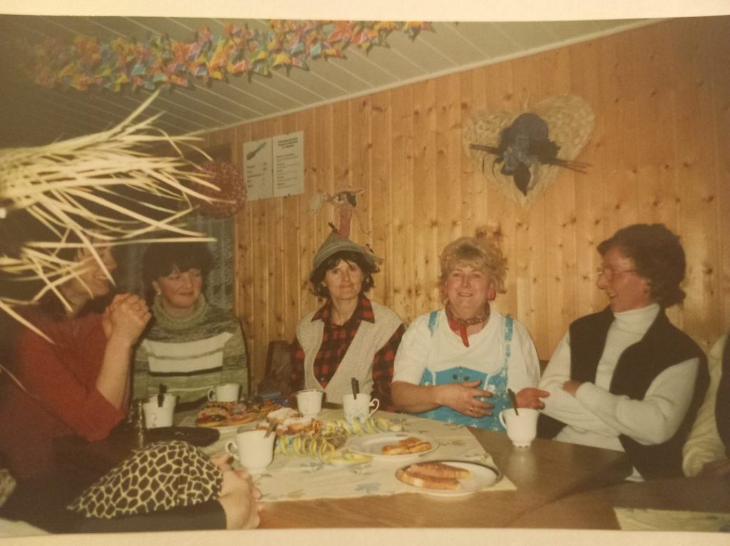 2002-Siedlerfrauenfasching-2