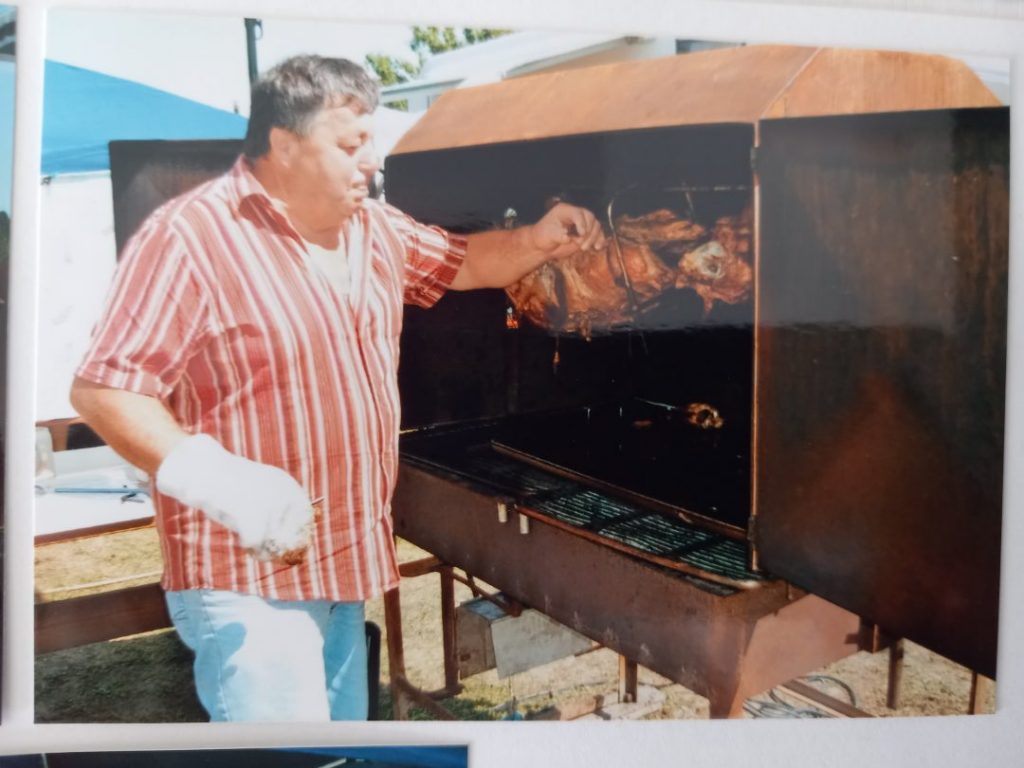 2010-Die Sau is gschlacht-6