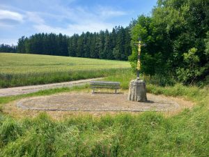 Ueber-Marterl zwischen Lohma Siedlung und Berglerschleif