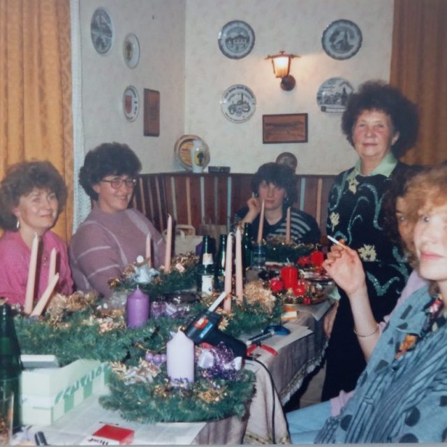 1992-Schmuck basteln-12