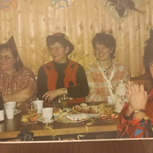 2003-Siedlerfrauenfasching-1