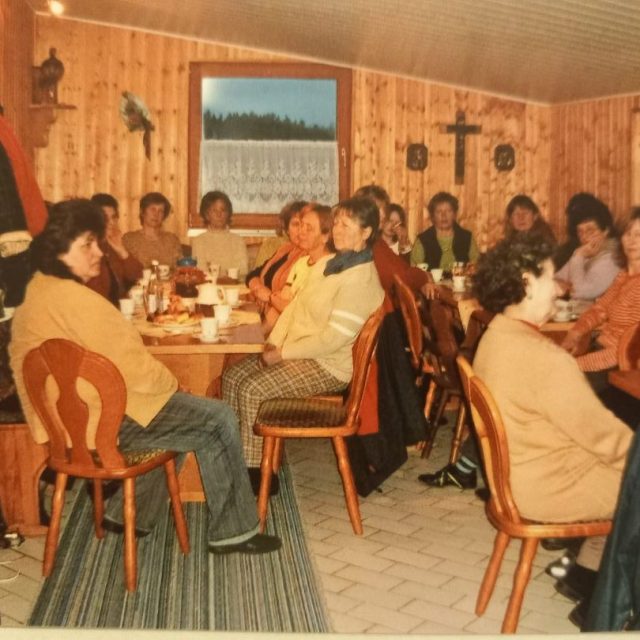 2006-Scharfe Wurzel-3