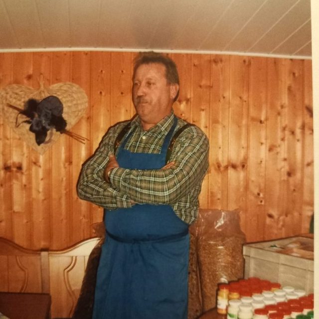 2006-Scharfe Wurzel-4