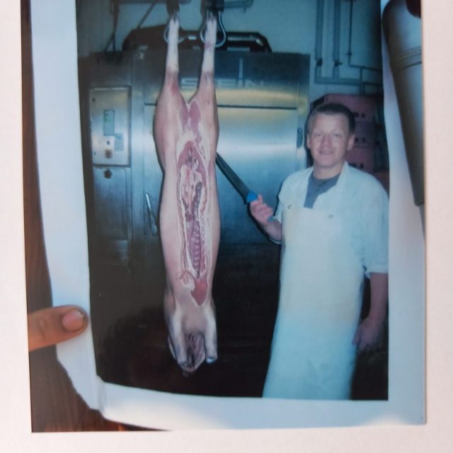 2010-Die Sau is gschlacht-1