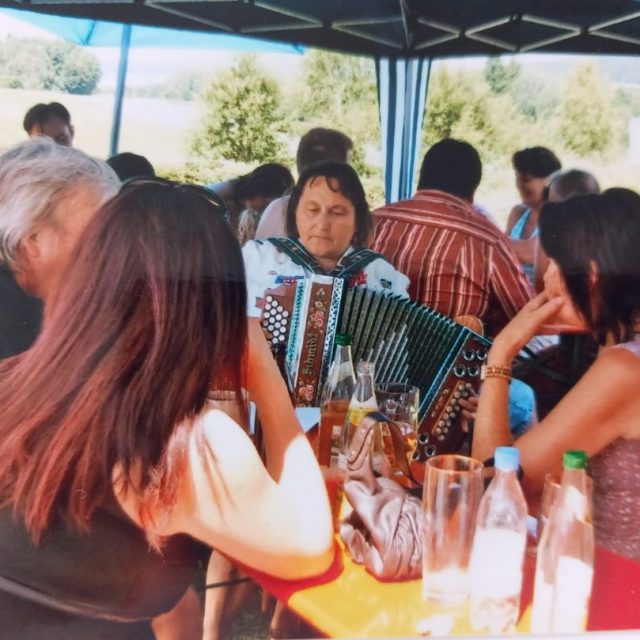 2010-Die Sau is gschlacht-5