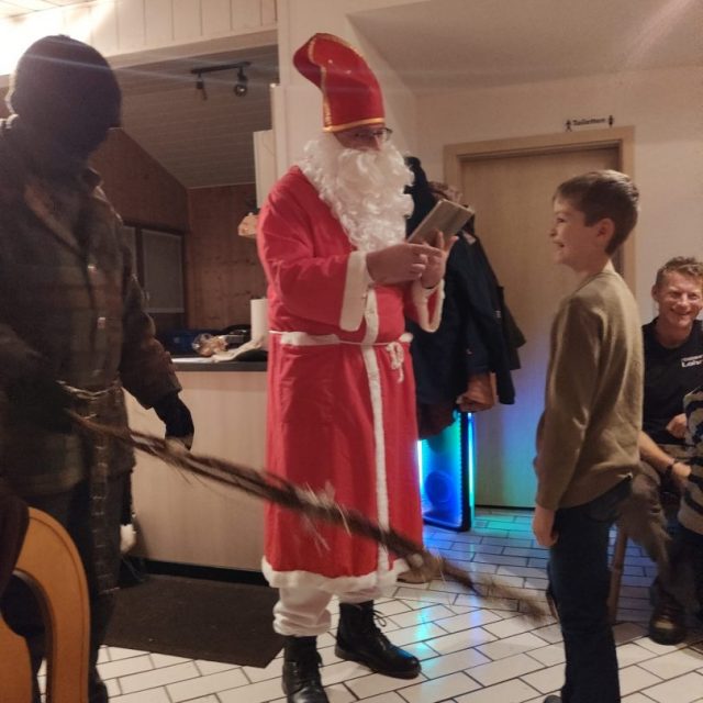 2025-Nikolaus-28